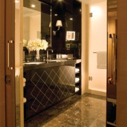 Four Seasons Hotel